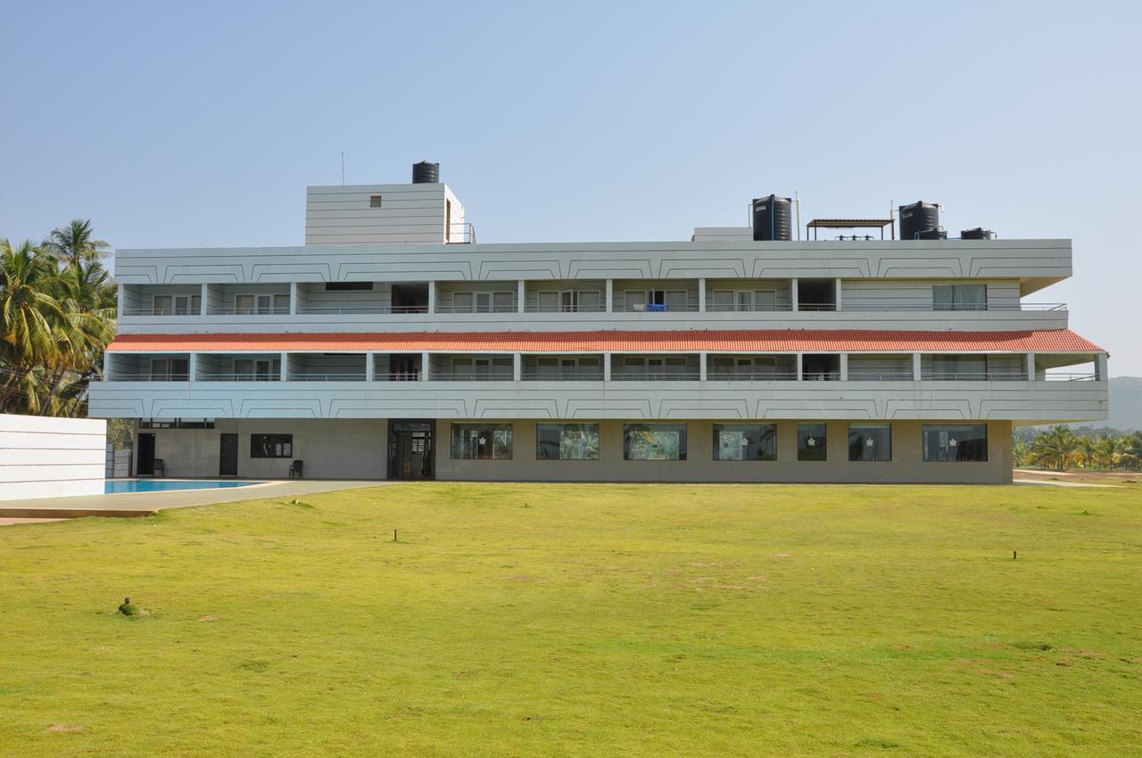 Rns Golf Resort & Nature Cure Centre Māvalli Exterior foto